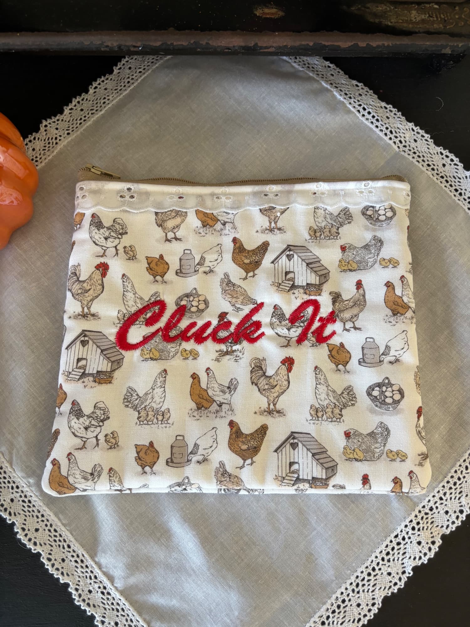 Cluck it pouch